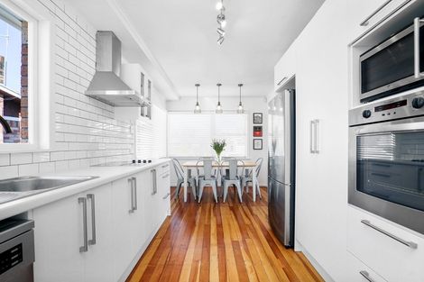 Photo of property in 34 English Street, St Andrews, Hamilton, 3200