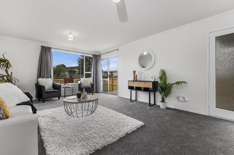 Photo of property in 22 Arnwood Street, Manurewa, Auckland, 2102