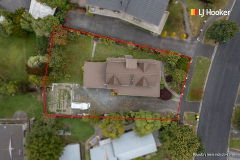 Photo of property in 16 Walton Park Avenue, Fairfield, Dunedin, 9018