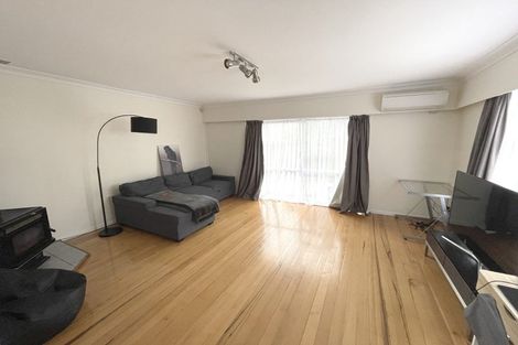 Photo of property in 42 Edgeworth Road, Glenfield, Auckland, 0629