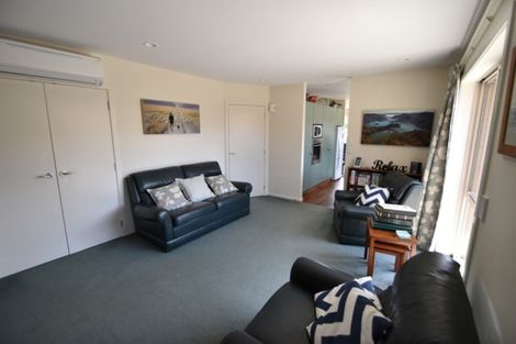 Photo of property in 19 Benmore Place, Omarama, 9412