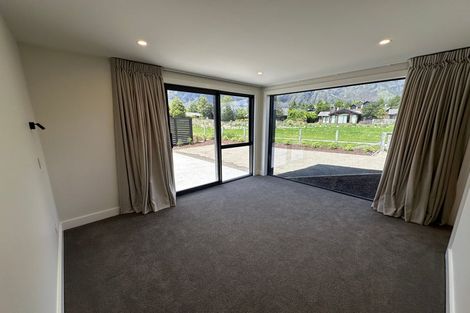 Photo of property in 17 Taurus Lane, Jacks Point, 9371