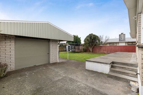 Photo of property in 4 Edwards Place, Terrace End, Palmerston North, 4410