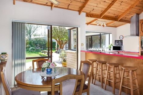 Photo of property in 68 Harrisville Road, Tuakau, 2121