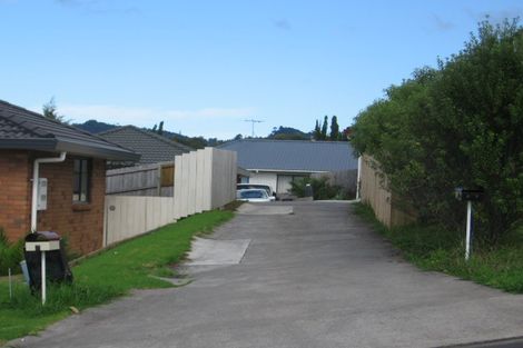 Photo of property in 6 Plumstead Rise, Glen Eden, Auckland, 0602
