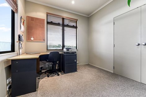 Photo of property in 13 Sycamore Place, Pukete, Hamilton, 3200