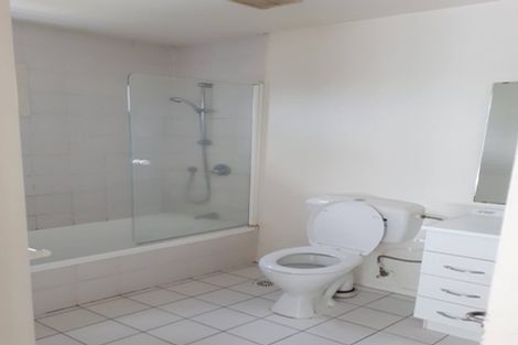 Photo of property in Krisley Court, 7/6 Ambrico Place, New Lynn, Auckland, 0600