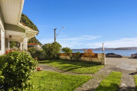 Photo of property in 620 Marine Drive, Days Bay, Lower Hutt, 5013