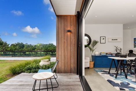 Photo of property in 271 Mangatawhiri Road, Omaha, 0986