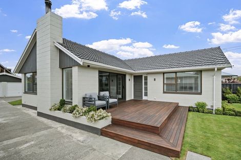 Photo of property in 88 Cotswold Avenue, Bishopdale, Christchurch, 8053