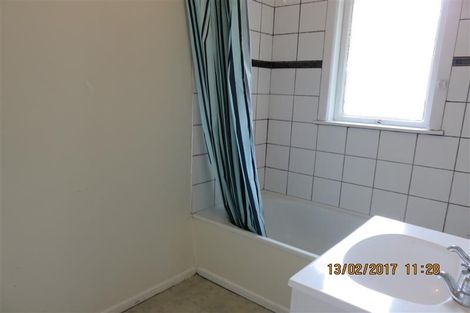 Photo of property in 382 West Coast Road, Glen Eden, Auckland, 0602