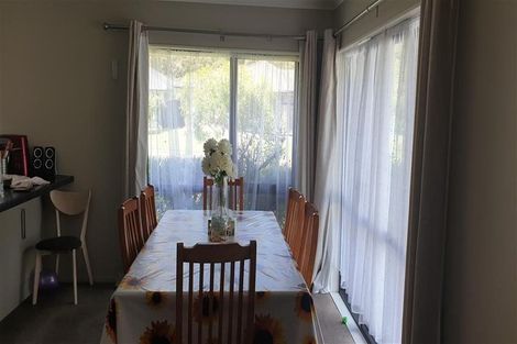 Photo of property in 13 Aragon Grove, Kingsley Heights, Upper Hutt, 5018