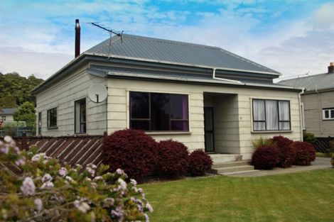 Photo of property in 37 Shakespeare Street, Greymouth, 7805