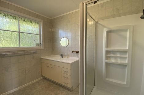 Photo of property in 3 Eastview Grove, Normandale, Lower Hutt, 5010