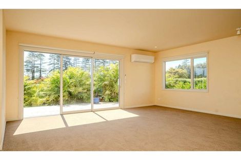Photo of property in 2 Appletree Lane, Kerikeri, 0230