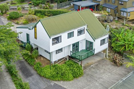 Photo of property in 1/14 Trident Place, Shelly Park, Auckland, 2014