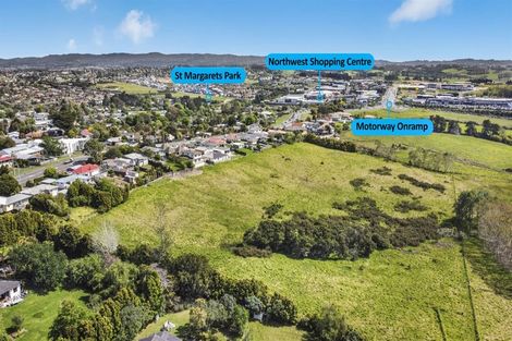 Photo of property in 22 Trig Road, Whenuapai, Auckland, 0618