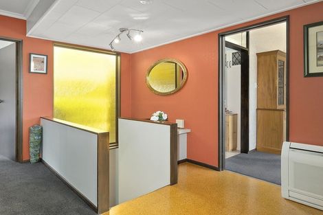 Photo of property in 16 Bayne Terrace, Macandrew Bay, Dunedin, 9014