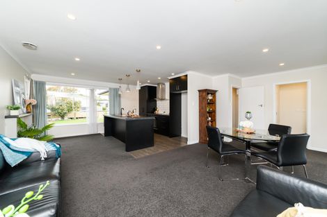 Photo of property in 7 Swansea Street, Hokowhitu, Palmerston North, 4410