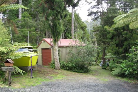 Photo of property in 45 Whatipu Road, Huia, Auckland, 0604