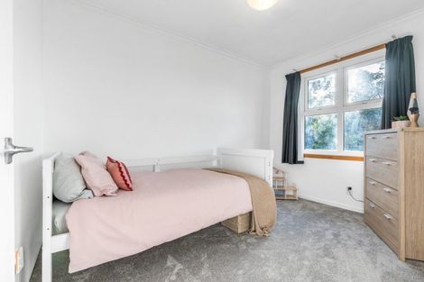 Photo of property in 269 Forest Hill Road, Waiatarua, Auckland, 0612