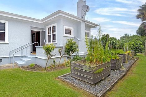 Photo of property in 18 Oak Street, Mangapapa, Gisborne, 4010