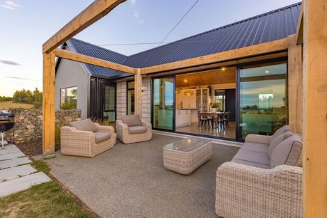 Photo of property in 10 Amber Rise, Tasman, Upper Moutere, 7173