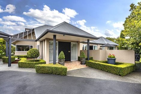 Photo of property in 1/253 Memorial Avenue, Burnside, Christchurch, 8053