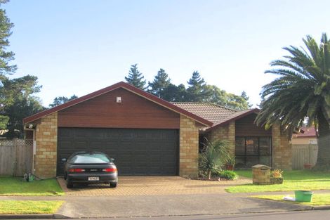 Photo of property in 135 Burswood Drive, Burswood, Auckland, 2013