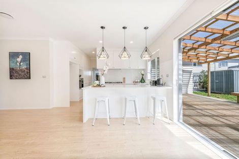 Photo of property in 24 Quattro Avenue, Flat Bush, Auckland, 2019