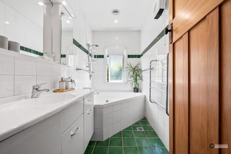 Photo of property in 14 Bristol Square, Hutt Central, Lower Hutt, 5010