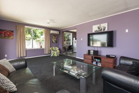 Photo of property in 1/8 Leonie Place, Aranui, Christchurch, 8061