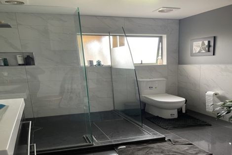 Photo of property in 16 Waharua Place, Tawhero, Whanganui, 4501