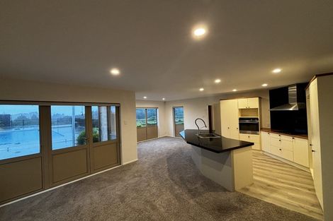 Photo of property in 361 Tukapa Street, Hurdon, New Plymouth, 4310
