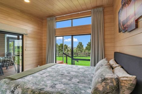 Photo of property in 346 Rahui Road, Otaki, 5583