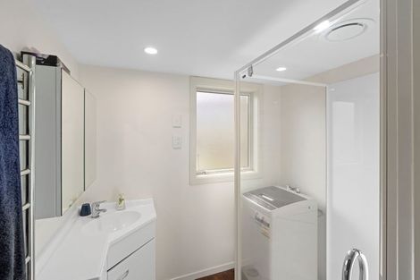 Photo of property in 5 Somerset Grove, Waitarere Beach, Levin, 5510