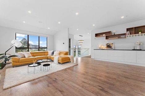 Photo of property in 7 Lawson Creek Street, Massey, Auckland, 0614