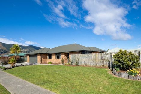 Photo of property in 18 Otia Drive, Richmond, 7020