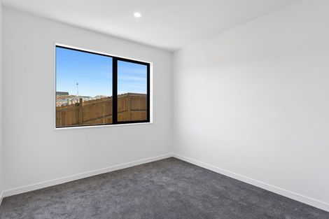 Photo of property in 6 Milenio Crescent, Windsor Park, 0632