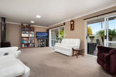 Photo of property in 28a Ngatai Road, Otumoetai, Tauranga, 3110