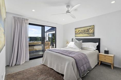 Photo of property in 12 Dalness Crescent, Halswell, Christchurch, 8025