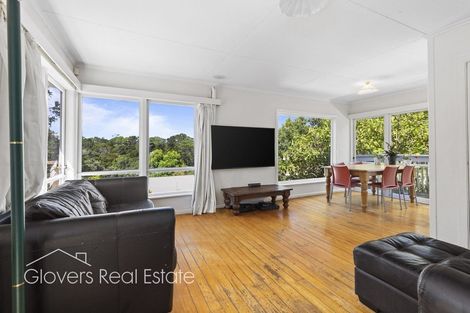 Photo of property in 21a Harrybrook Road, Green Bay, Auckland, 0604
