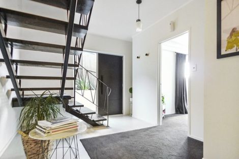 Photo of property in 6 Steele Street, Meadowbank, Auckland, 1072