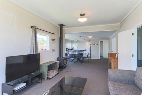 Photo of property in 10 Mahoe Street, Inglewood, 4330
