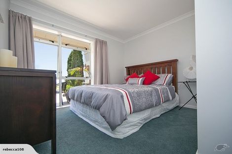 Photo of property in 10 Theodora Place, Mairangi Bay, Auckland, 0630