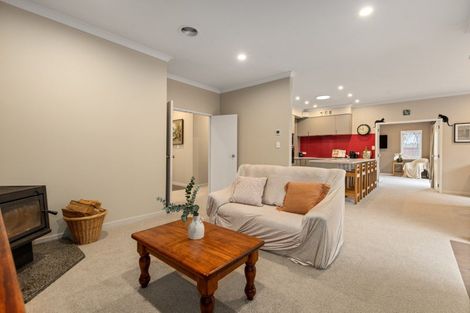 Photo of property in 1 Dove Place, Pyes Pa, Tauranga, 3112