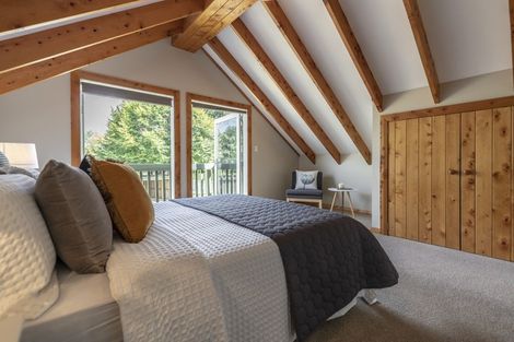 Photo of property in 2/35 Silverwood Lane, Leamington, Cambridge, 3495