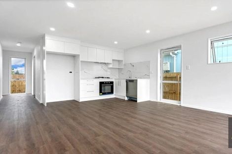 Photo of property in 305d Porchester Road, Takanini, 2112