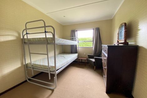 Photo of property in 35 Cedar Drive, Kelvin Heights, Queenstown, 9300