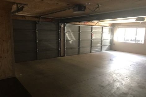 Photo of property in 57c Simla Crescent, Khandallah, Wellington, 6035